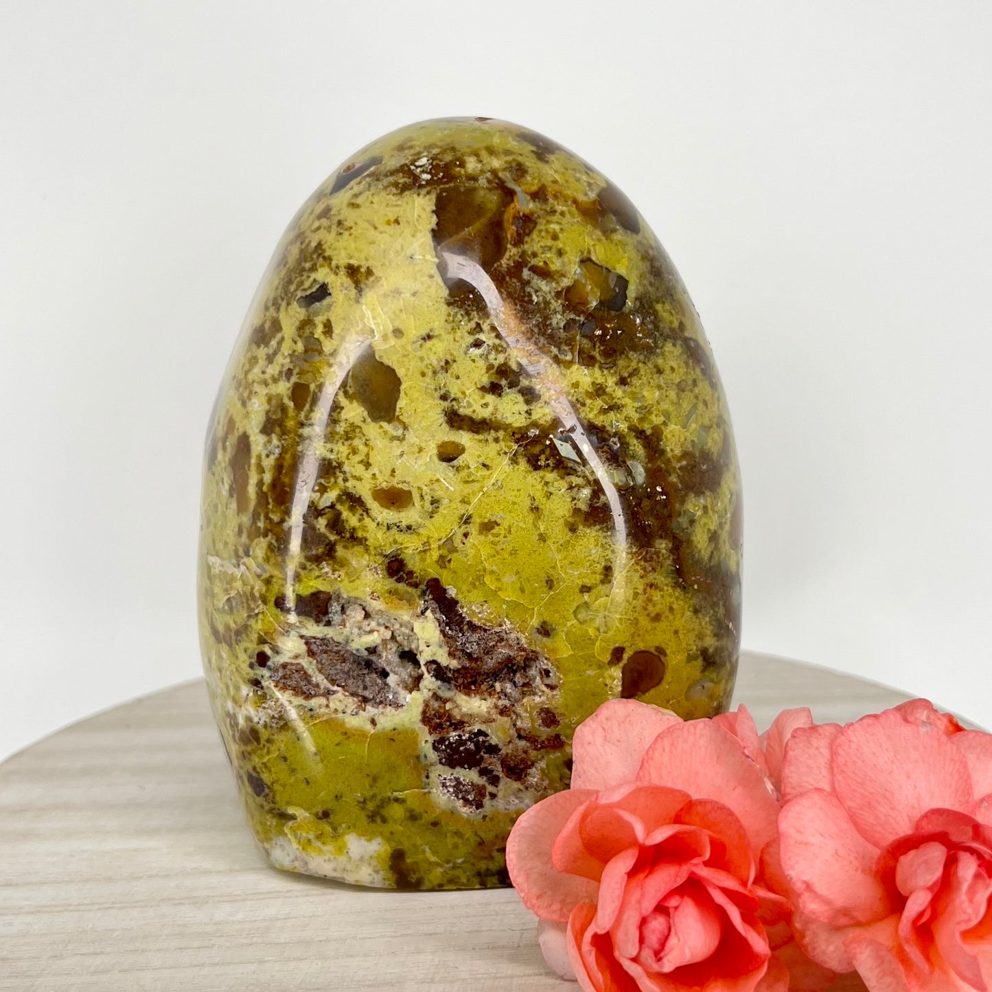 Opal // Green // Free Form