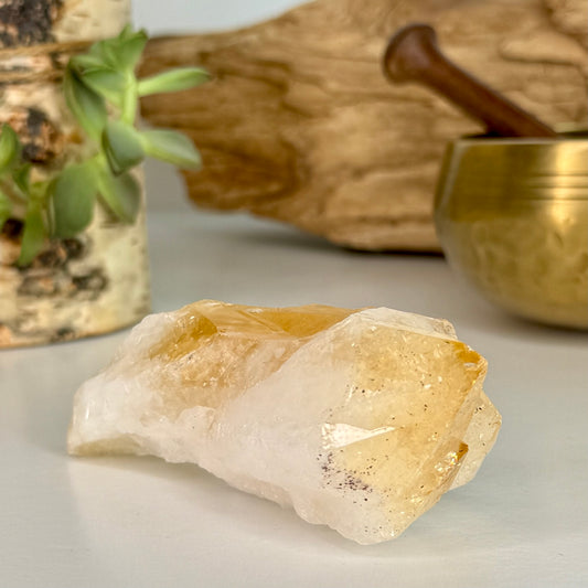 Citrine // Point