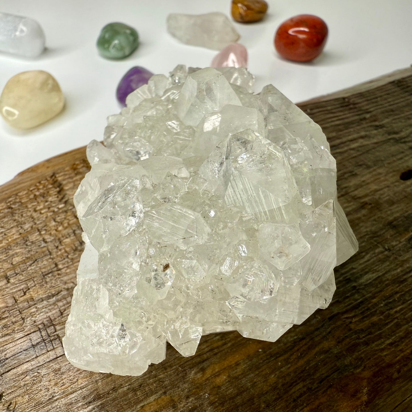 Apophyllite // Cluster