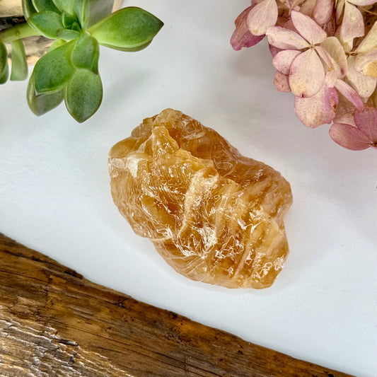 Calcite // Honey // Chunk