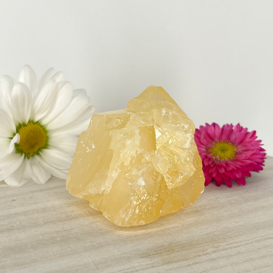 Calcite // Honey // Chunk