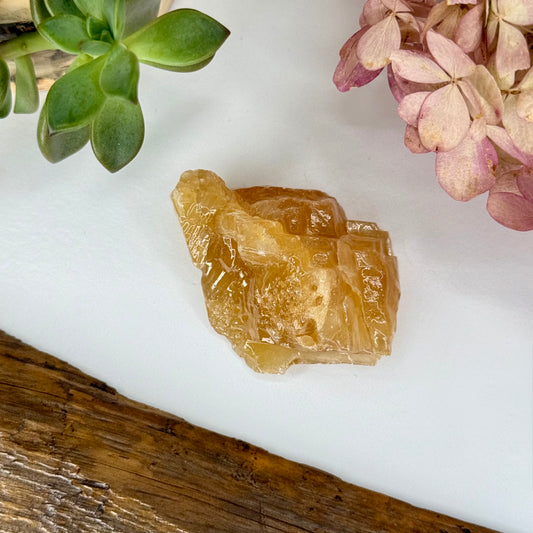 Calcite // Honey // Chunk