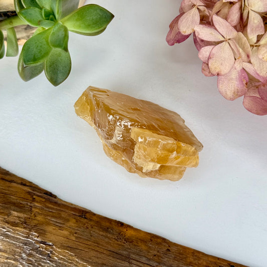 Calcite // Honey // Chunk