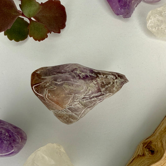 Red Cap // Amethyst // Polished // Points