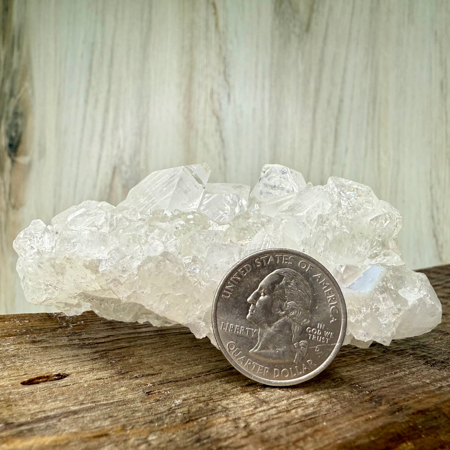 Apophyllite // Cluster