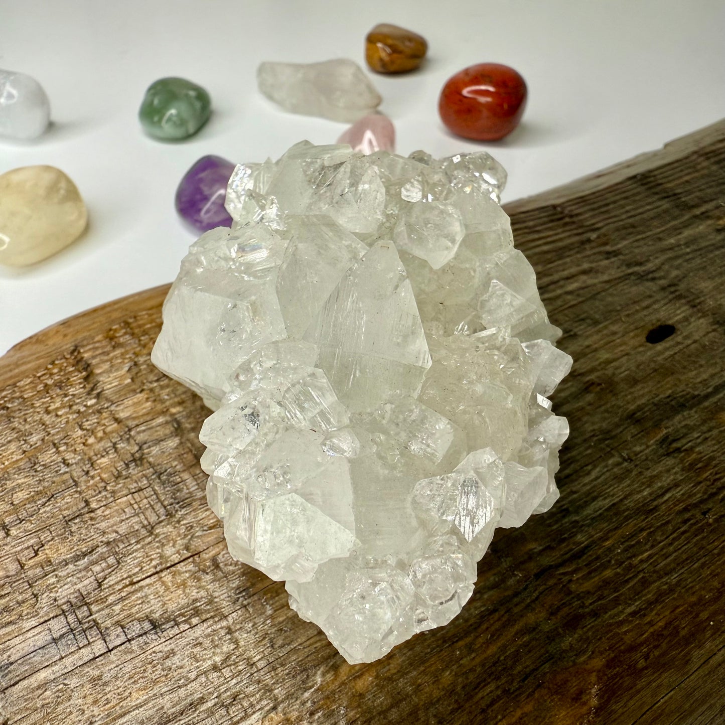 Apophyllite // Cluster