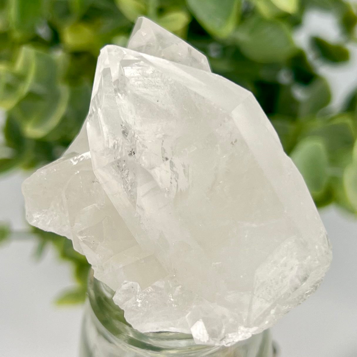 Quartz // Clear // Wine Stopper