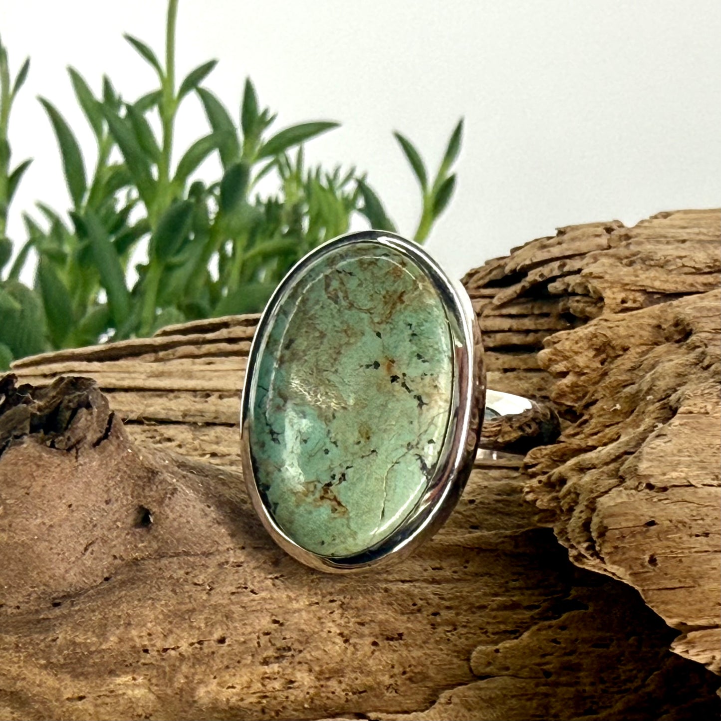 Turquoise // Size 9 // Ring