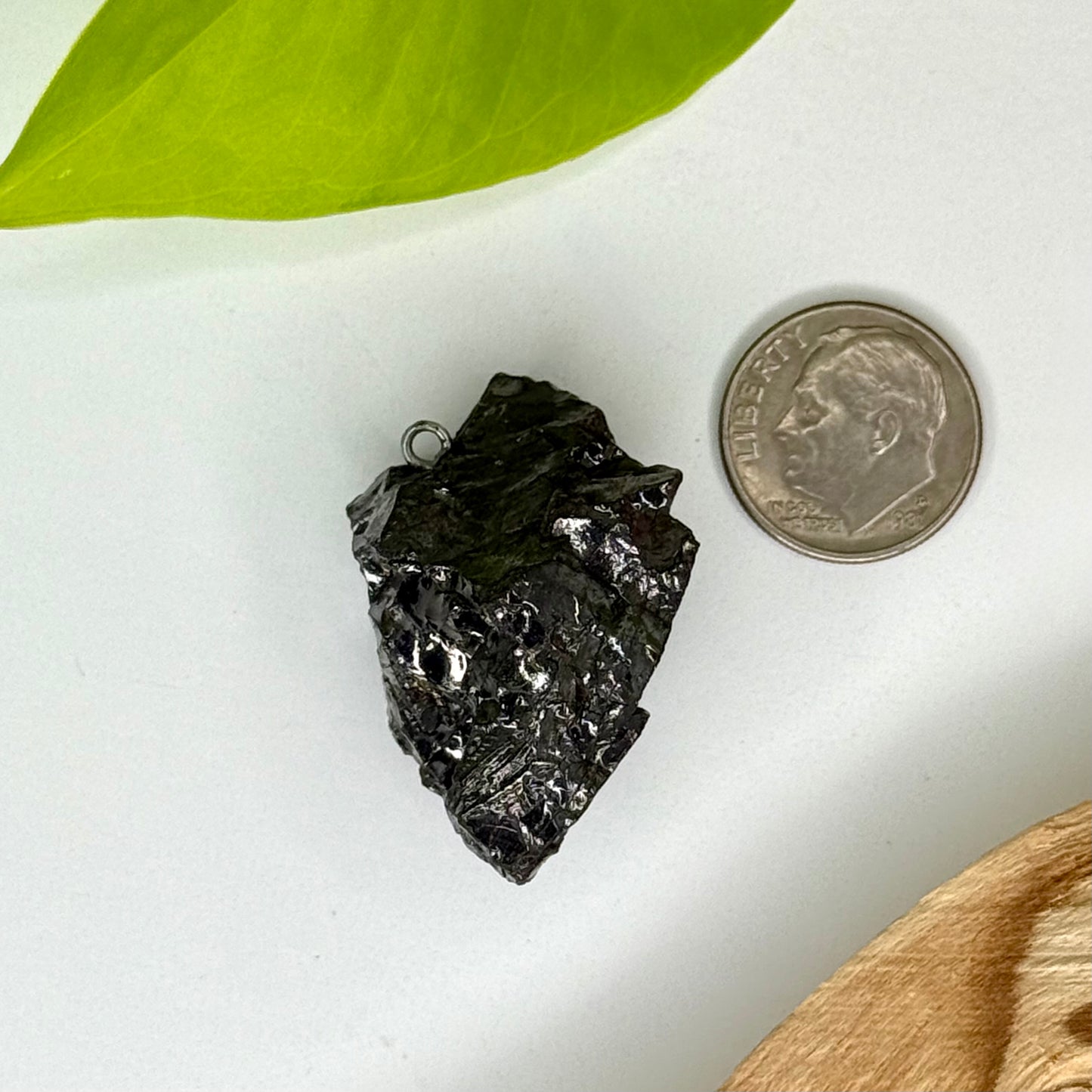 Shungite // Elite Noble // Pendant