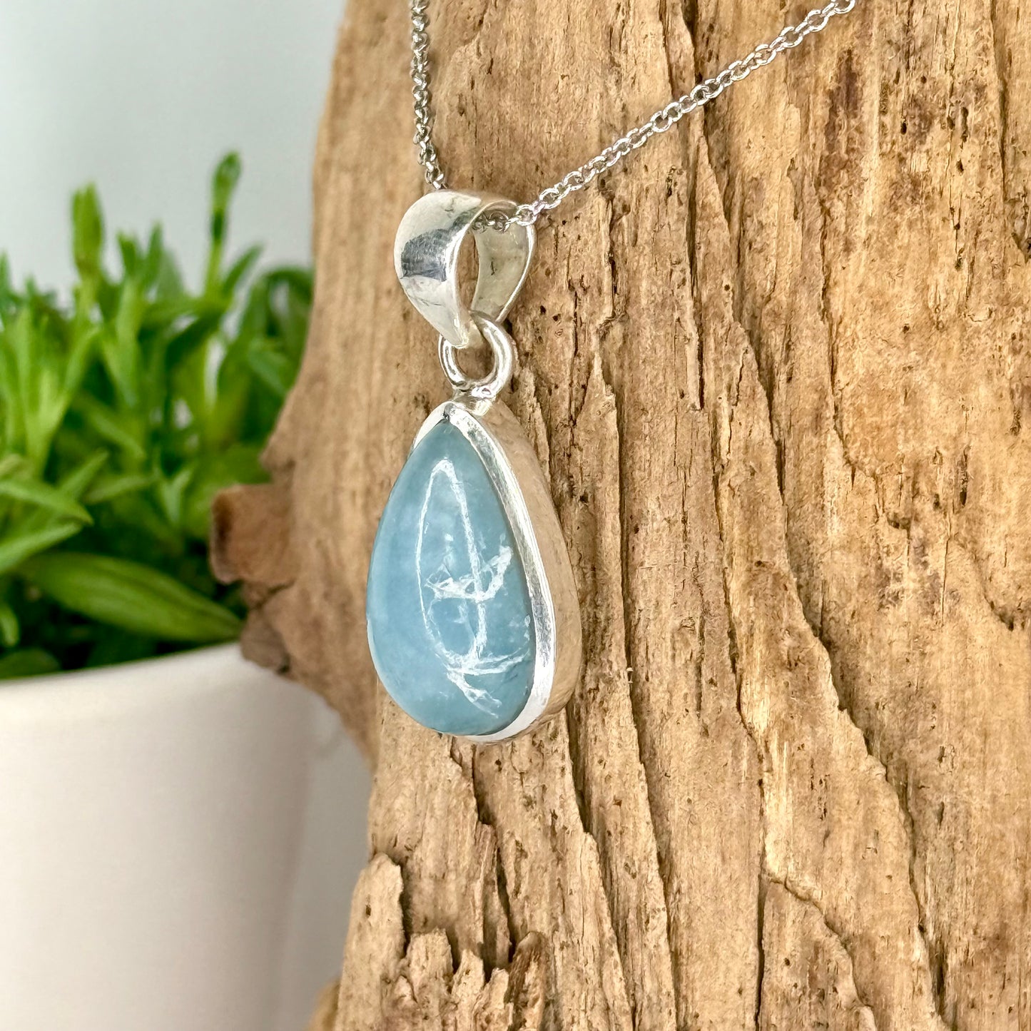 Aquamarine // Pendants