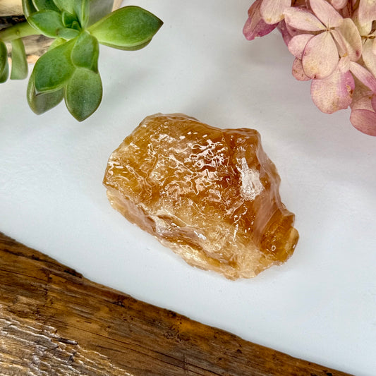 Calcite // Honey // Chunk