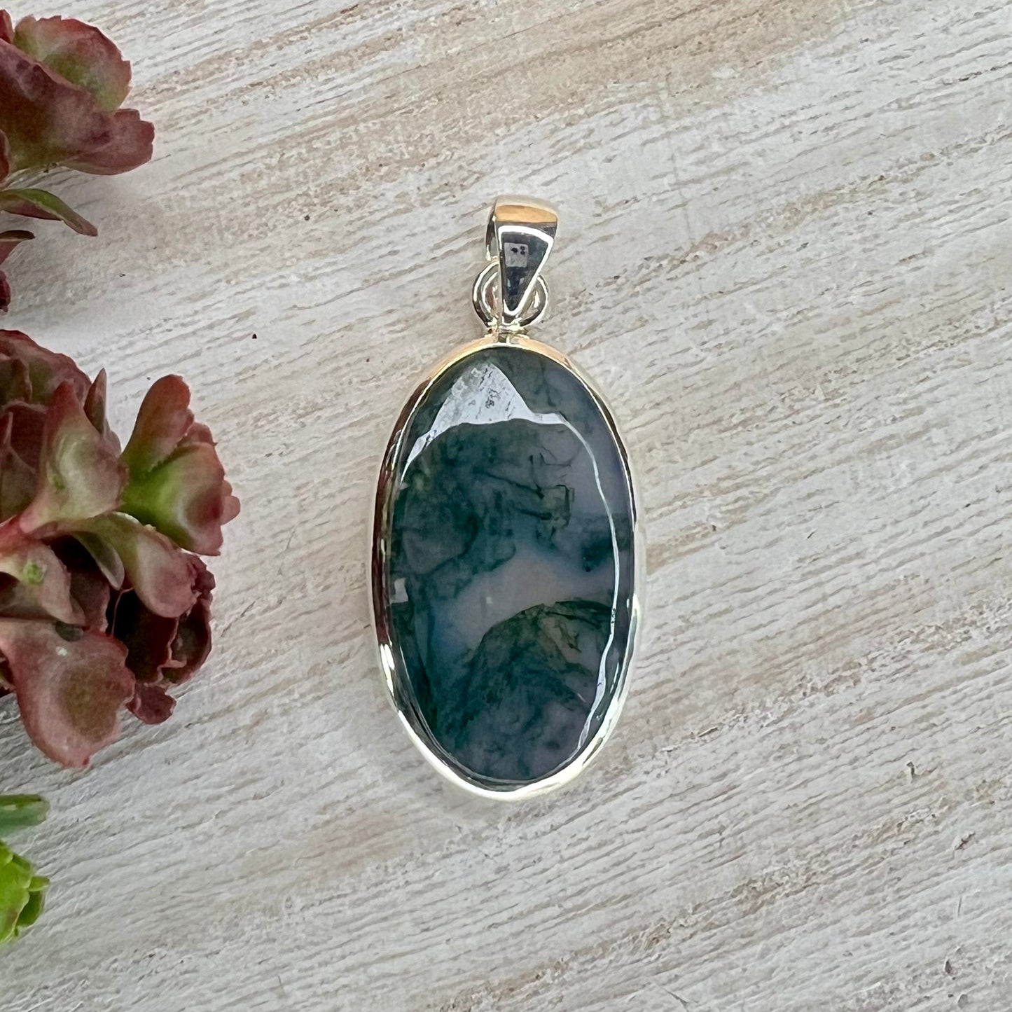 Agate // Moss // Pendant