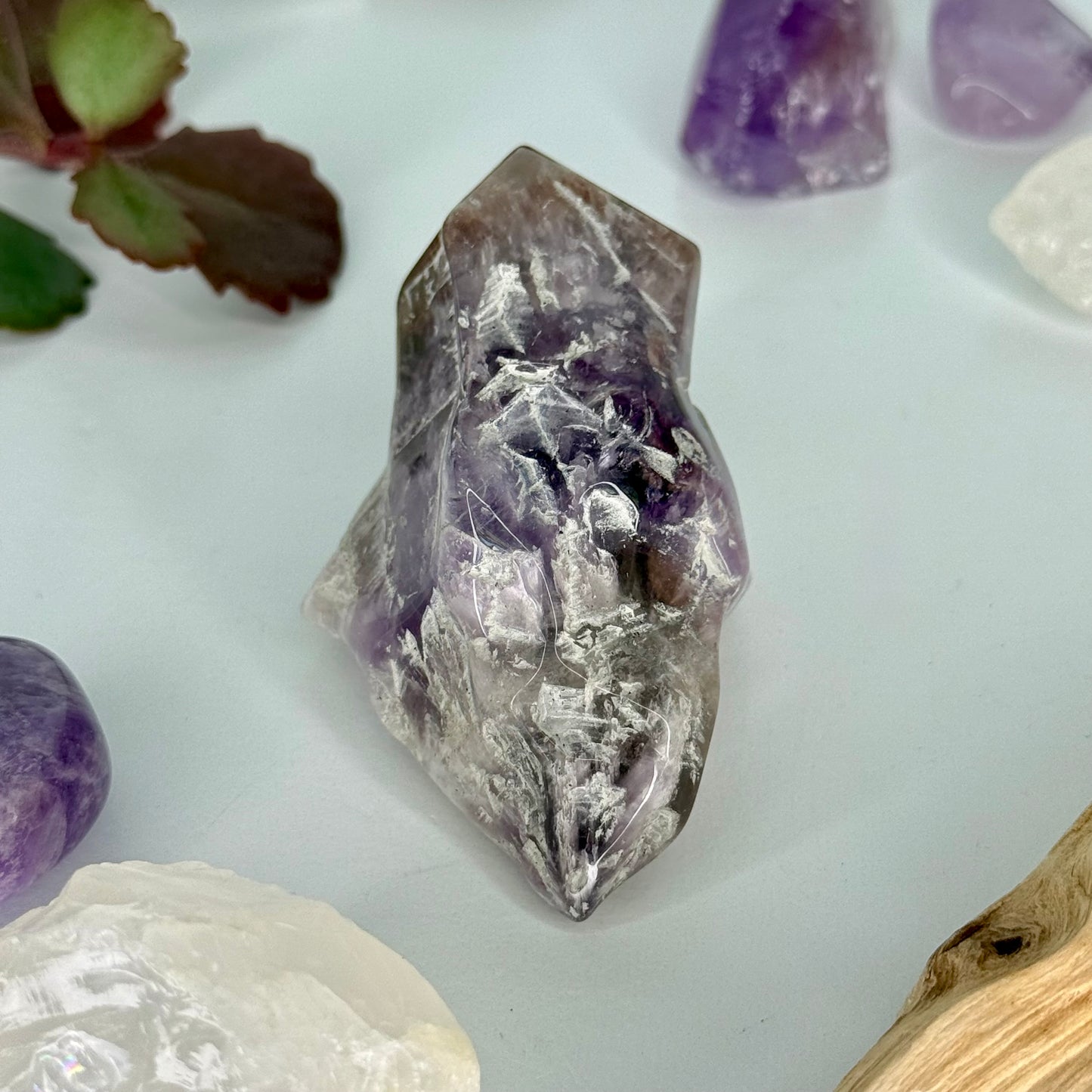 Red Cap // Amethyst // Polished // Points