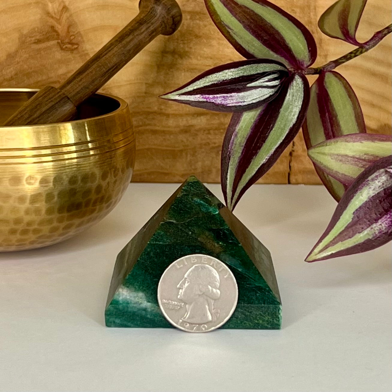 Aventurine // Green // Pyramid