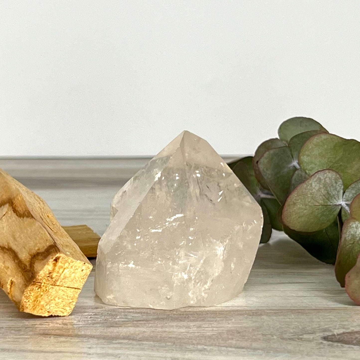 Quartz // Clear // Natural // Point