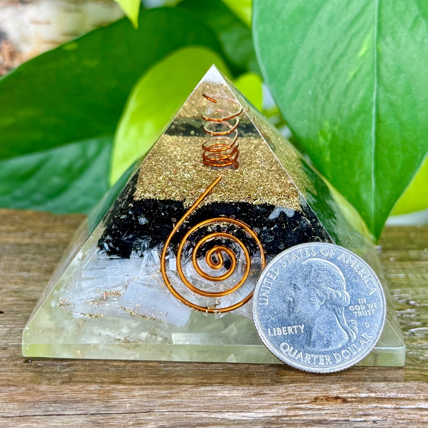 Orgonite // Selenite // Black Tourmaline // Pyramid