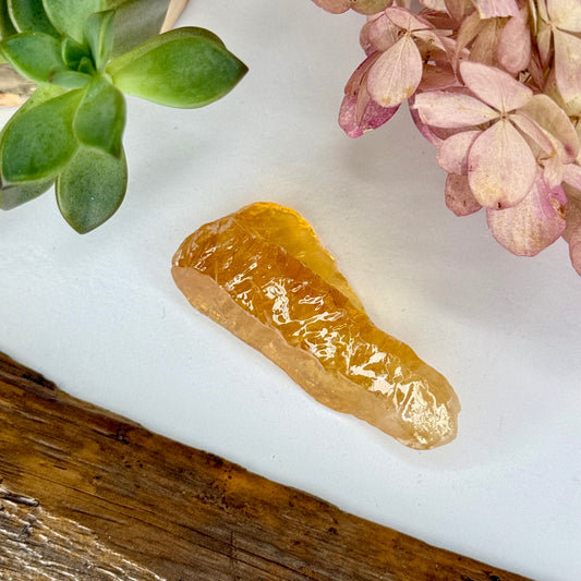 Calcite // Honey // Chunk