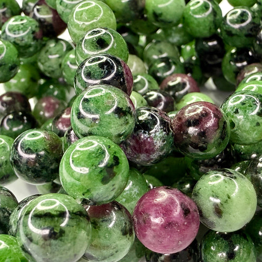 Zoisite // Ruby // 8mm // Bracelet