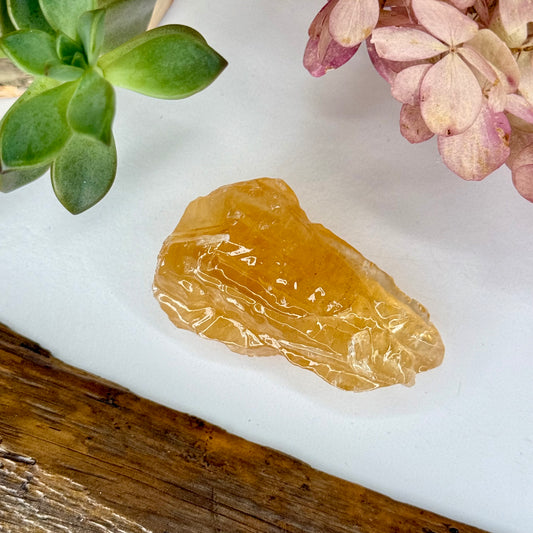 Calcite // Honey // Chunk
