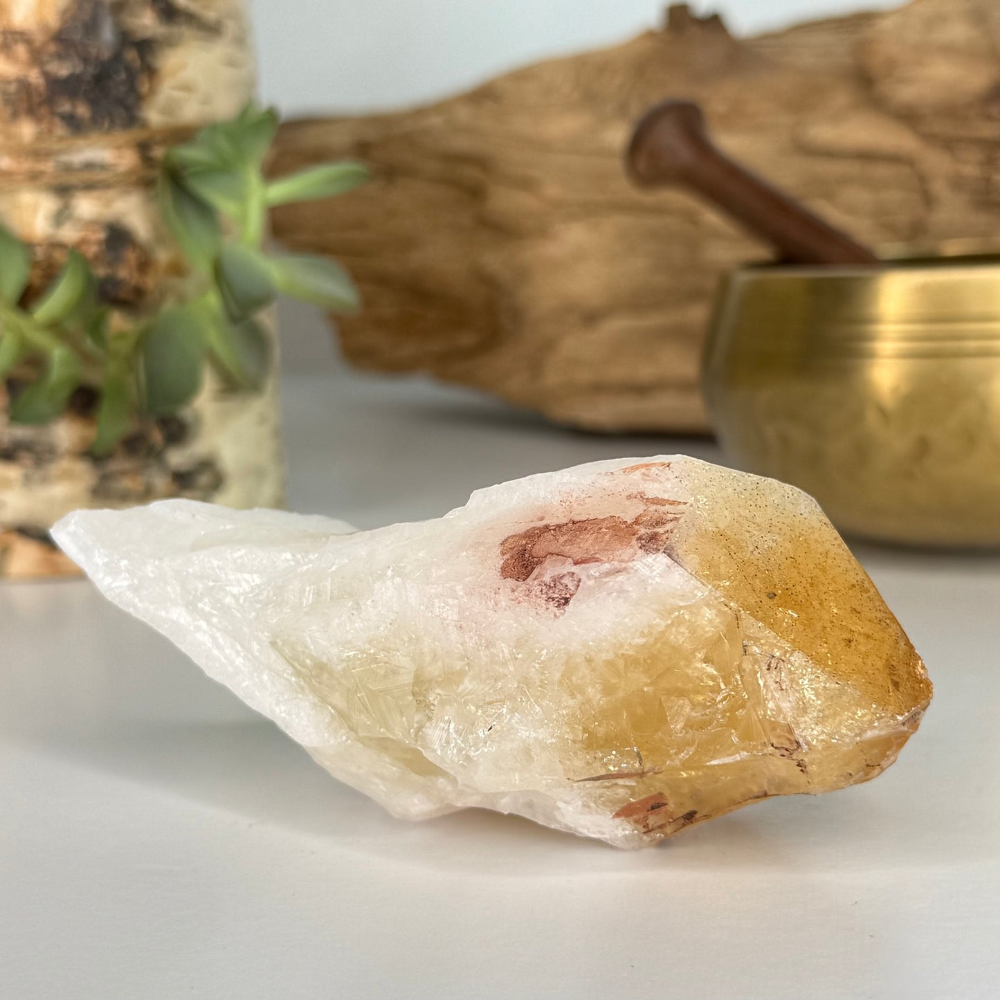 Citrine // Point