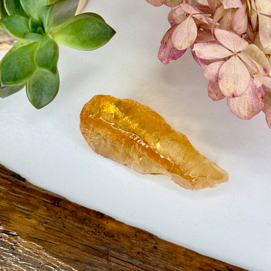 Calcite // Honey // Chunk