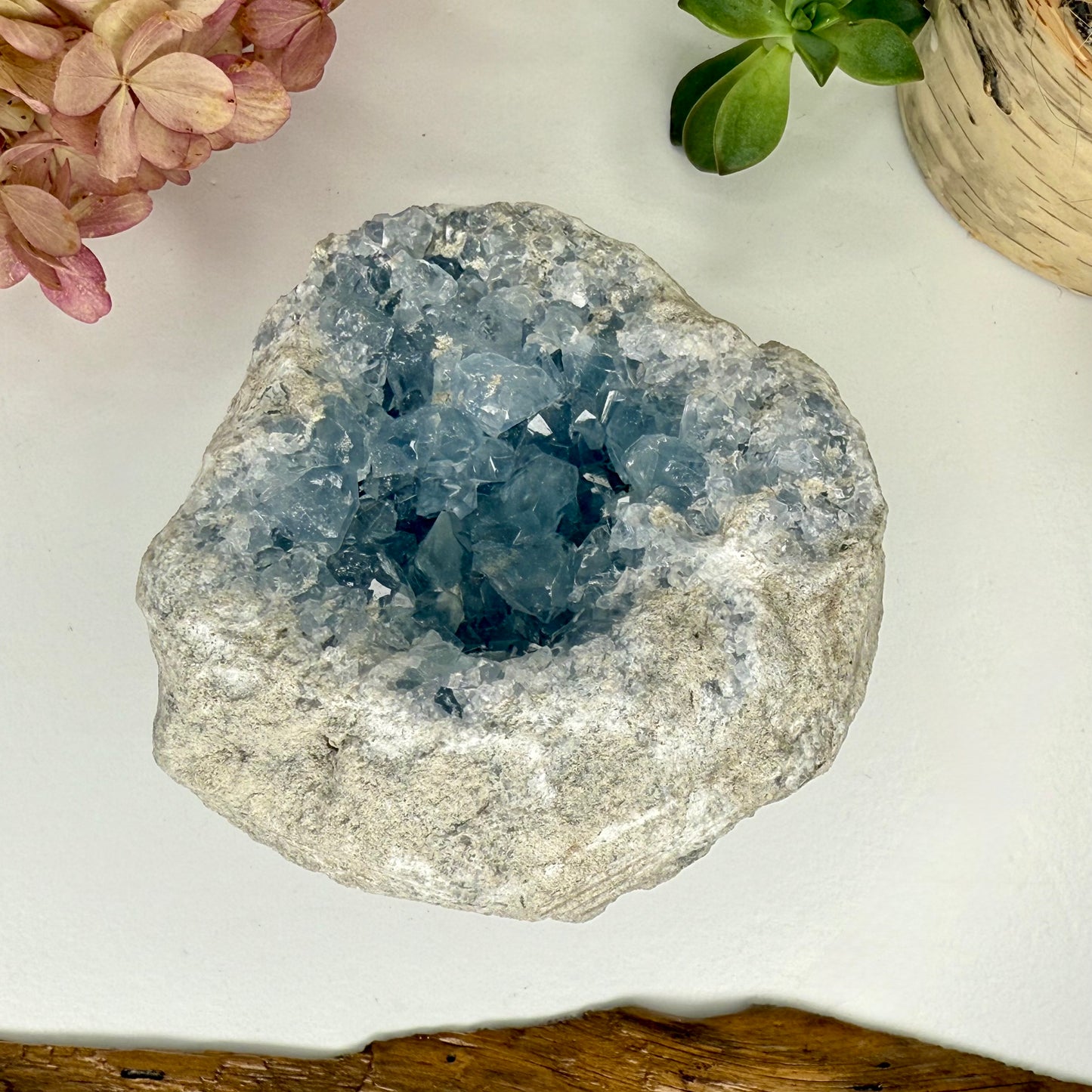 Celestite // Cluster