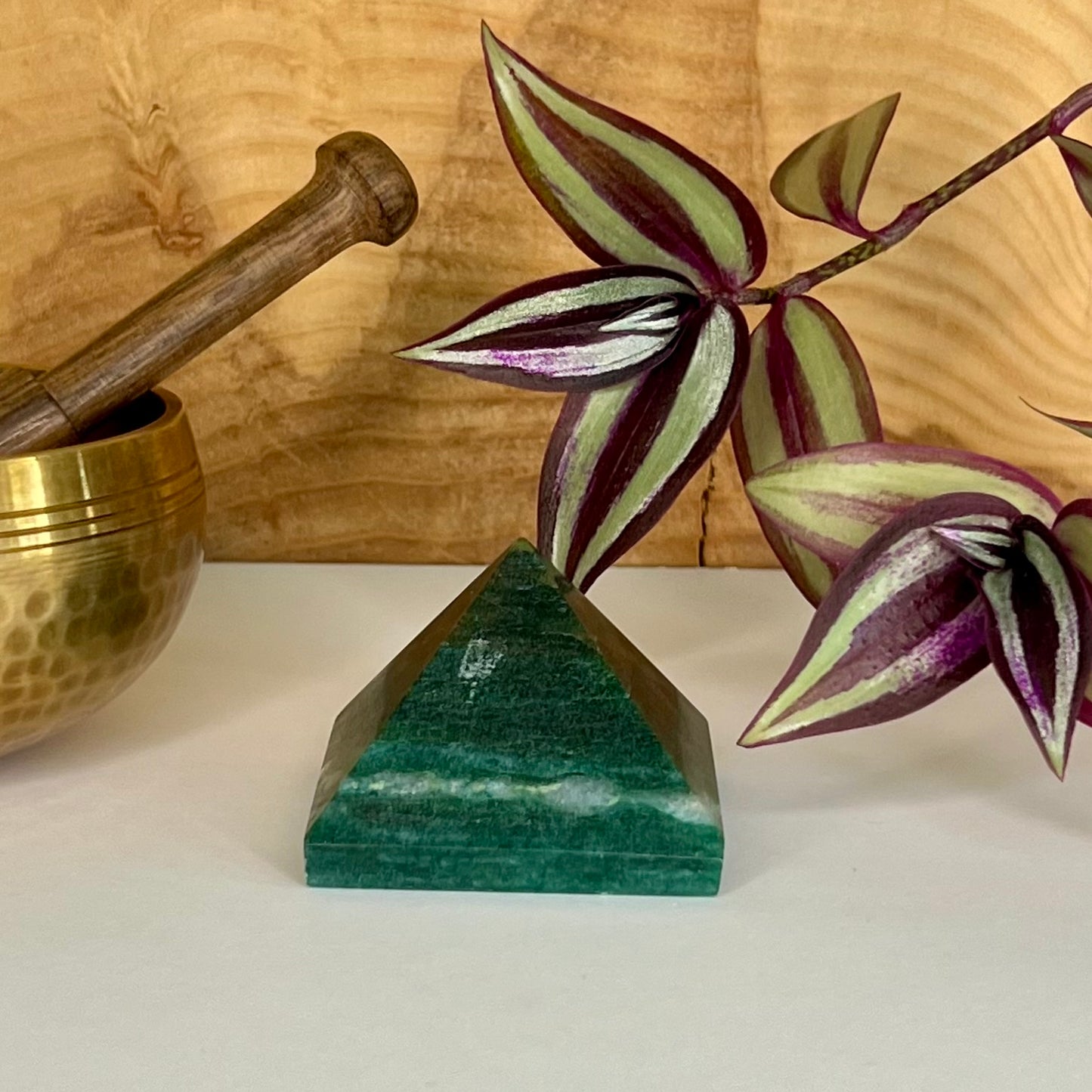 Aventurine // Green // Pyramid