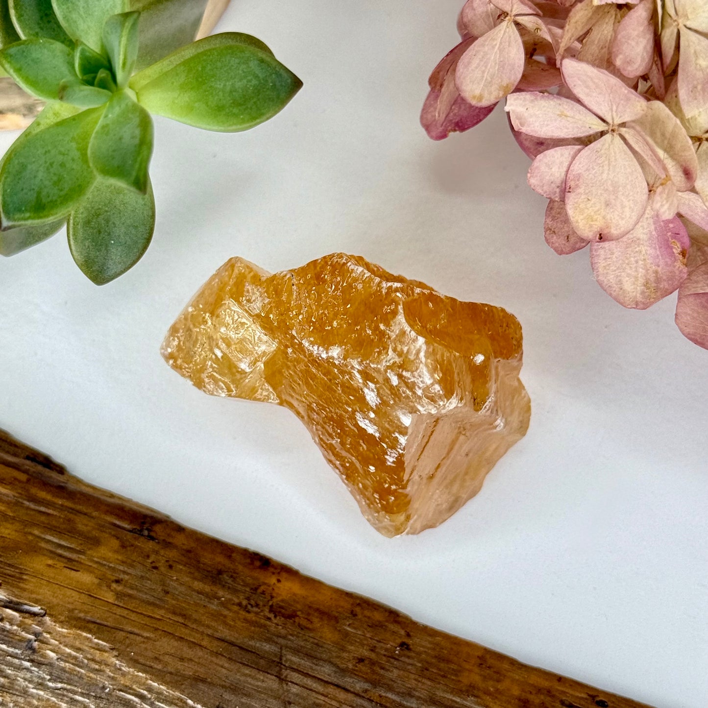 Calcite // Honey // Chunk