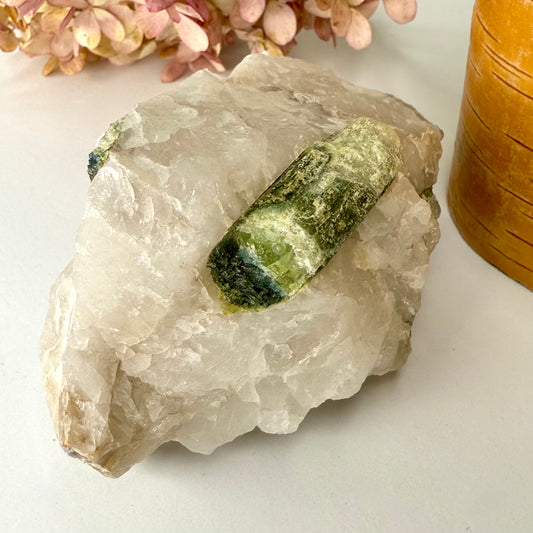 Tourmaline // Green // In Quartz // Natural