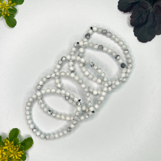 Howlite // 6mm // Braceletjb