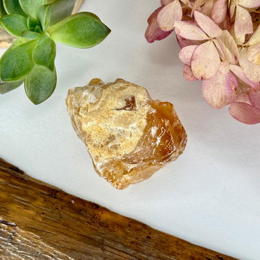 Calcite // Honey // Chunk