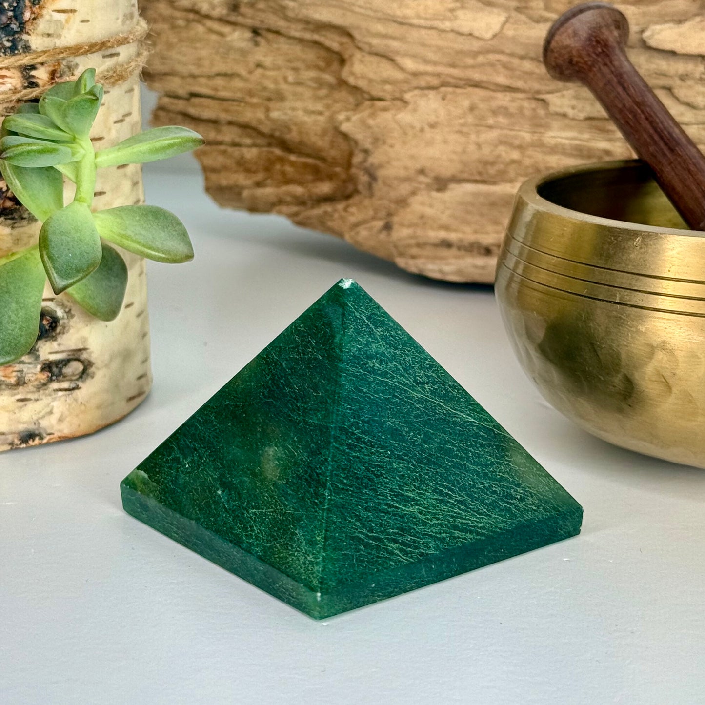 Aventurine // Green // Pyramid