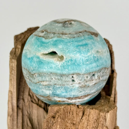 Aragonite // Blue // Sphere