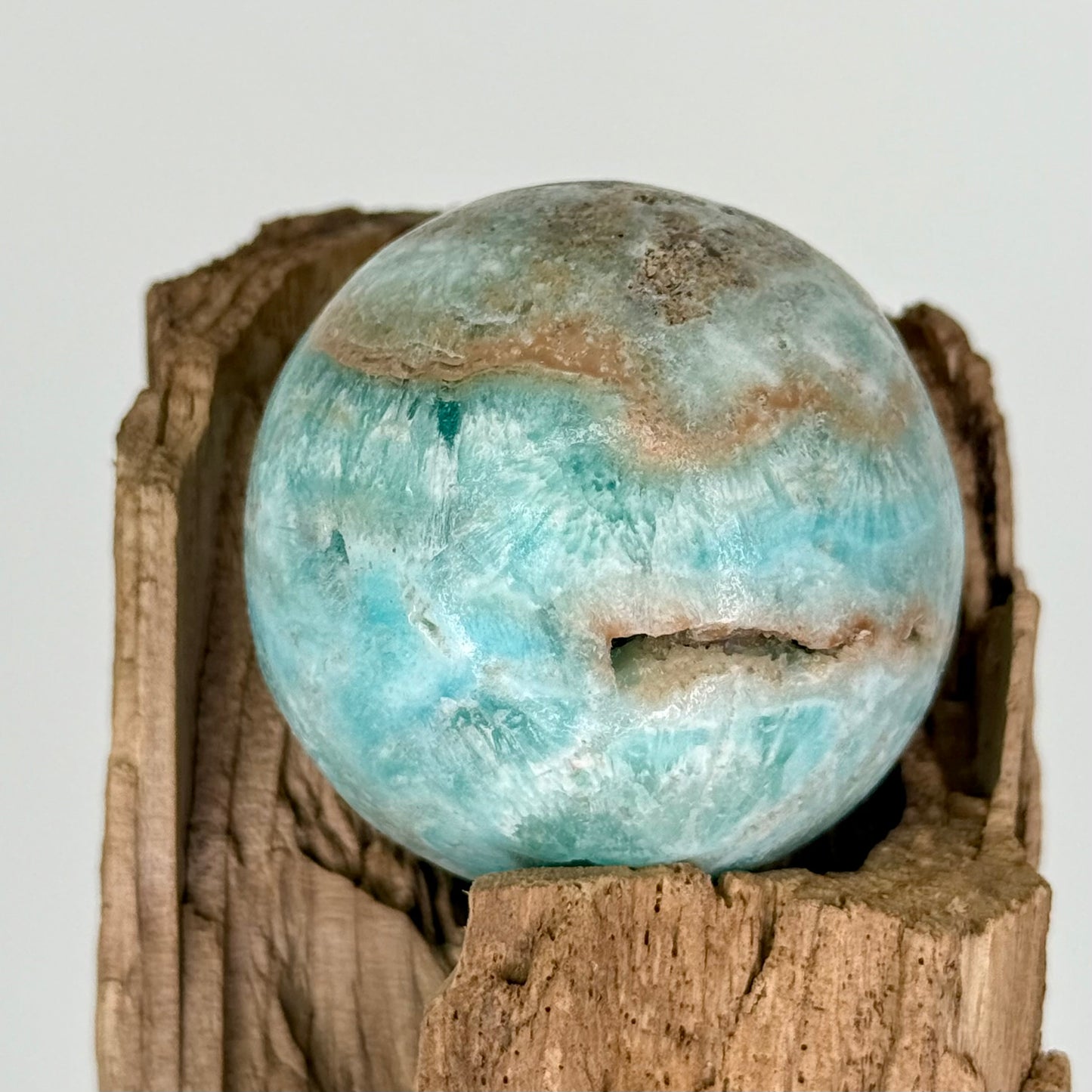 Aragonite // Blue // Sphere