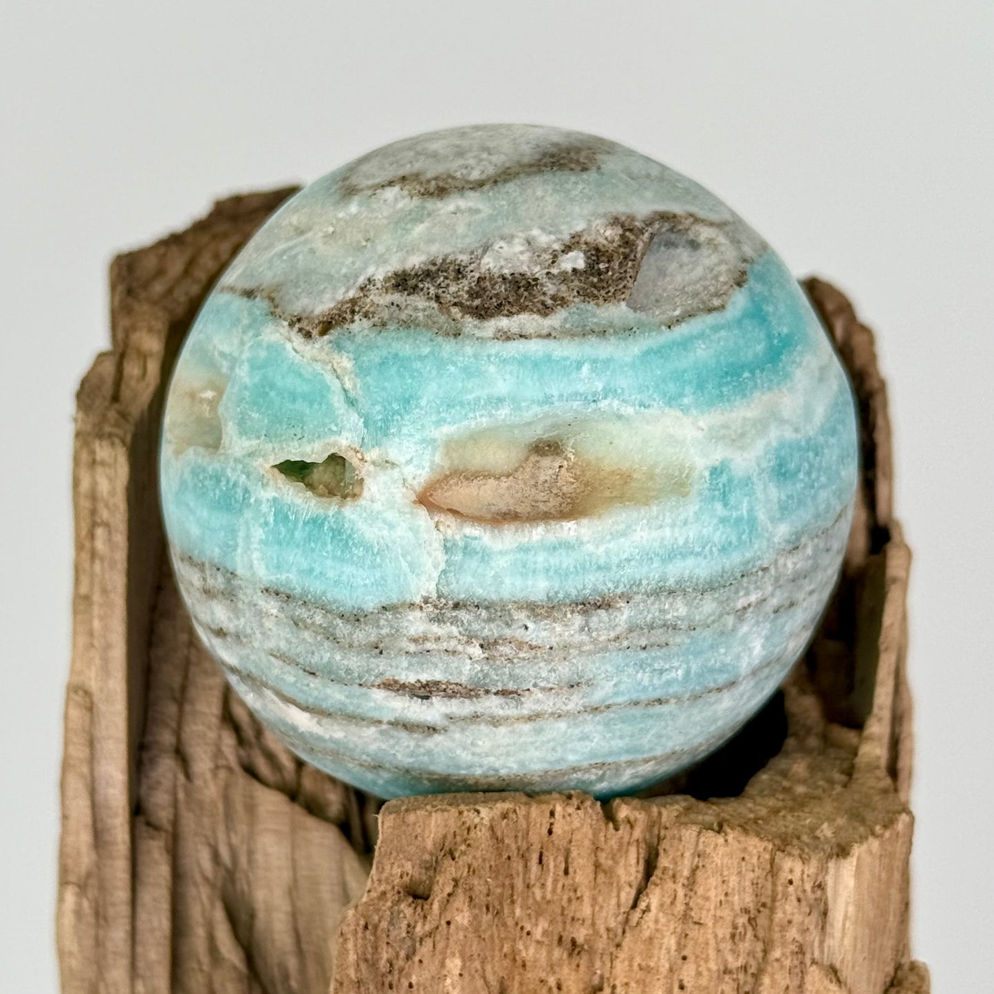 Aragonite // Blue // Sphere