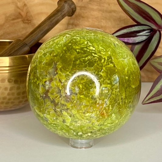 Opal // Green // Free Form