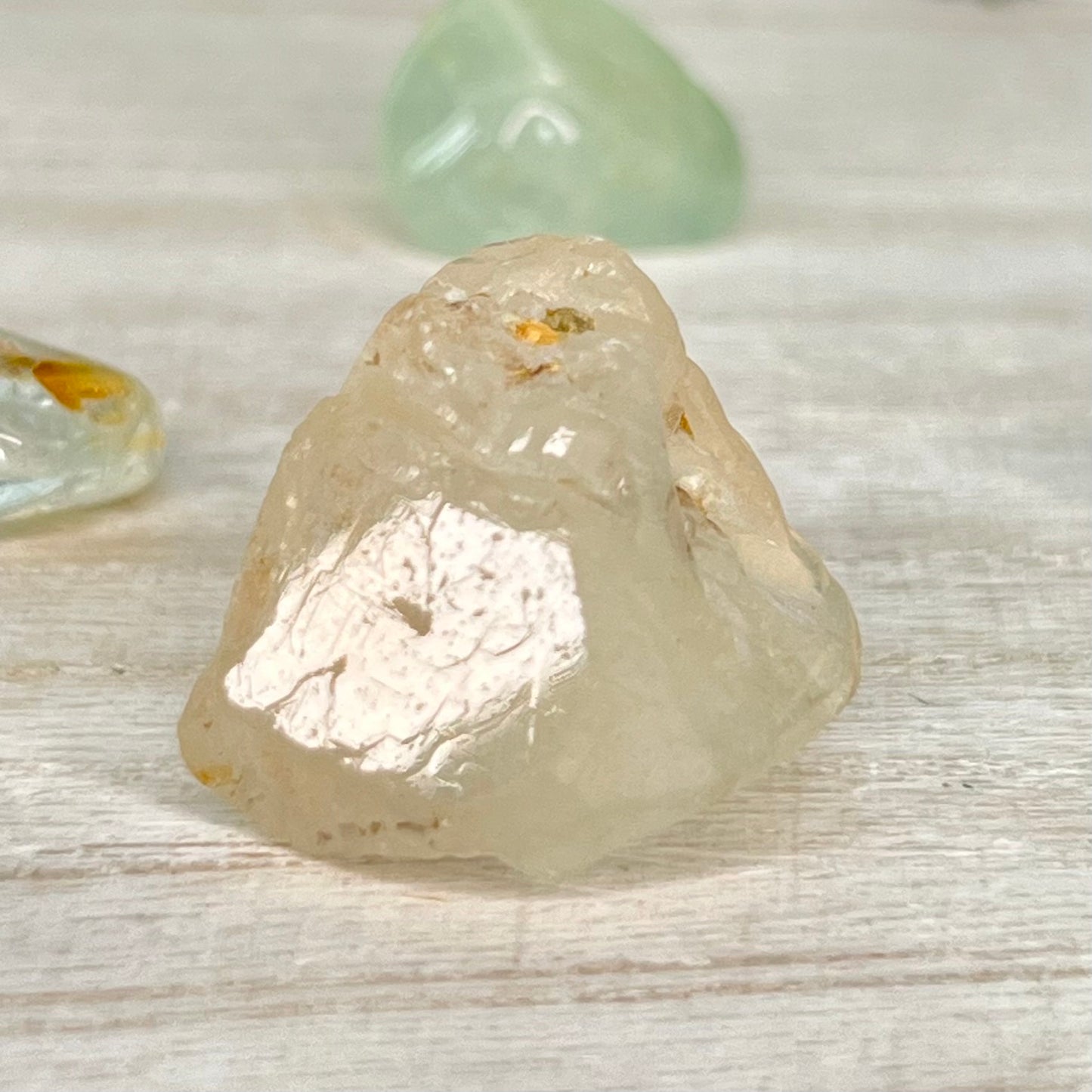 Topaz // Blue // Rough // Point