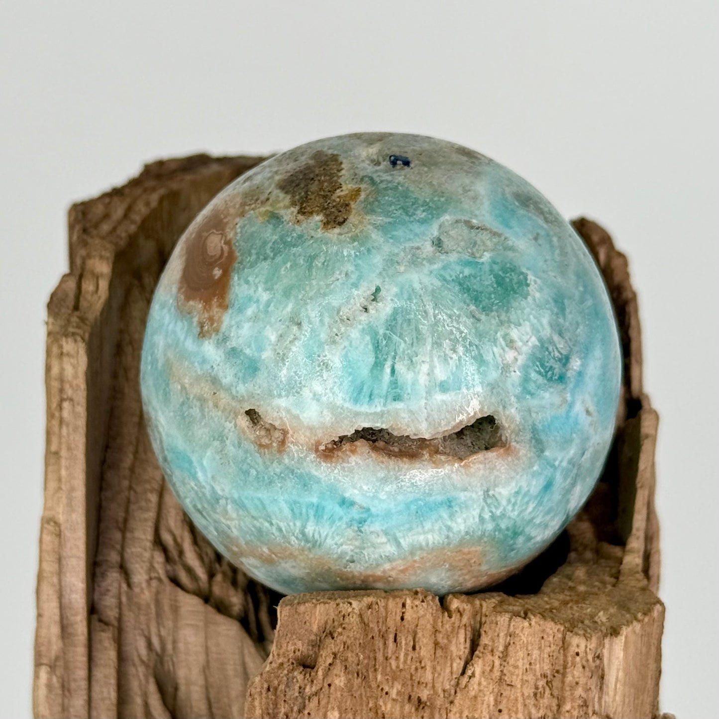 Aragonite // Blue // Sphere