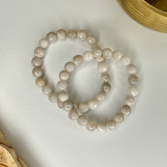 White Lace Agate // Petite // 8mm // Faceted