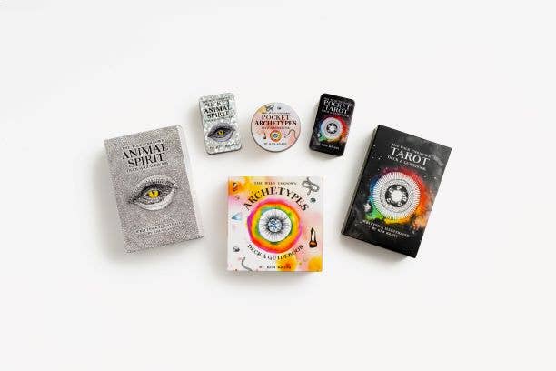 Wild Unknown Archetypes Deck and Guidebook, The: Kim Krans