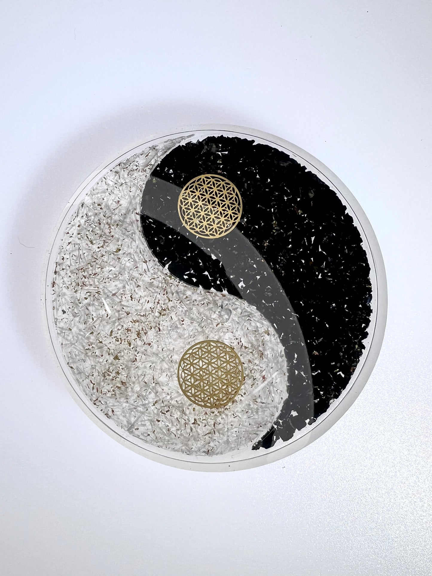 Orgonite // Yin Yang // Plate