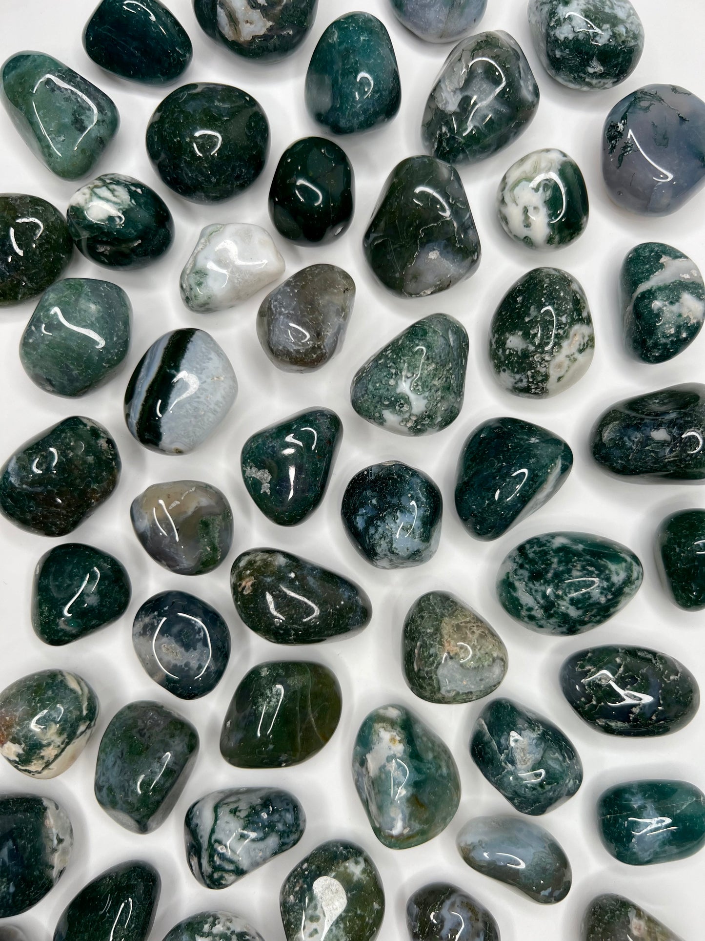 Agate // Moss // Tumbled - SolRising The Rock Shop