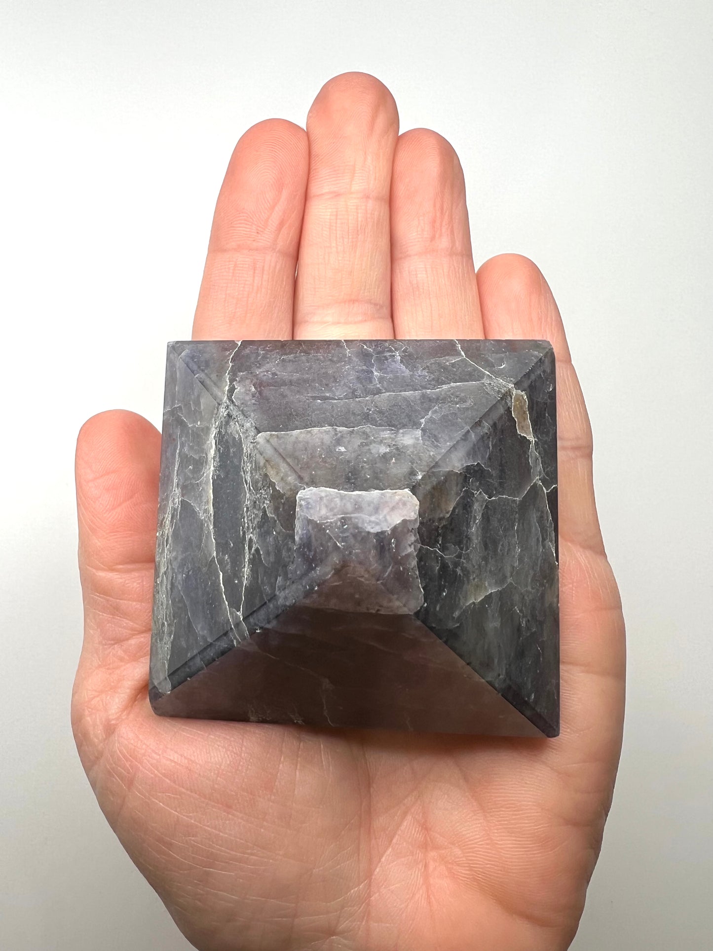 Iolite // Pyramid