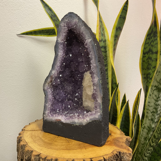 A Stone of Clarity, Calm, and Sacred Connection