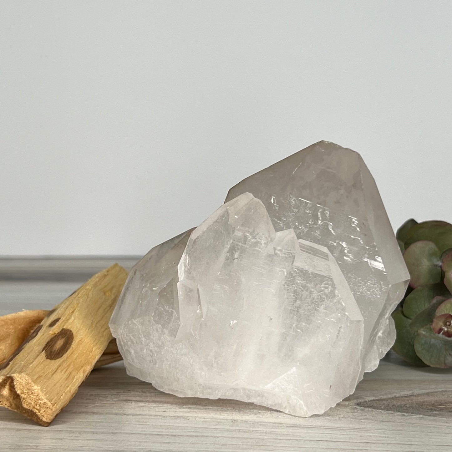 Quartz // Clear // Natural // Point