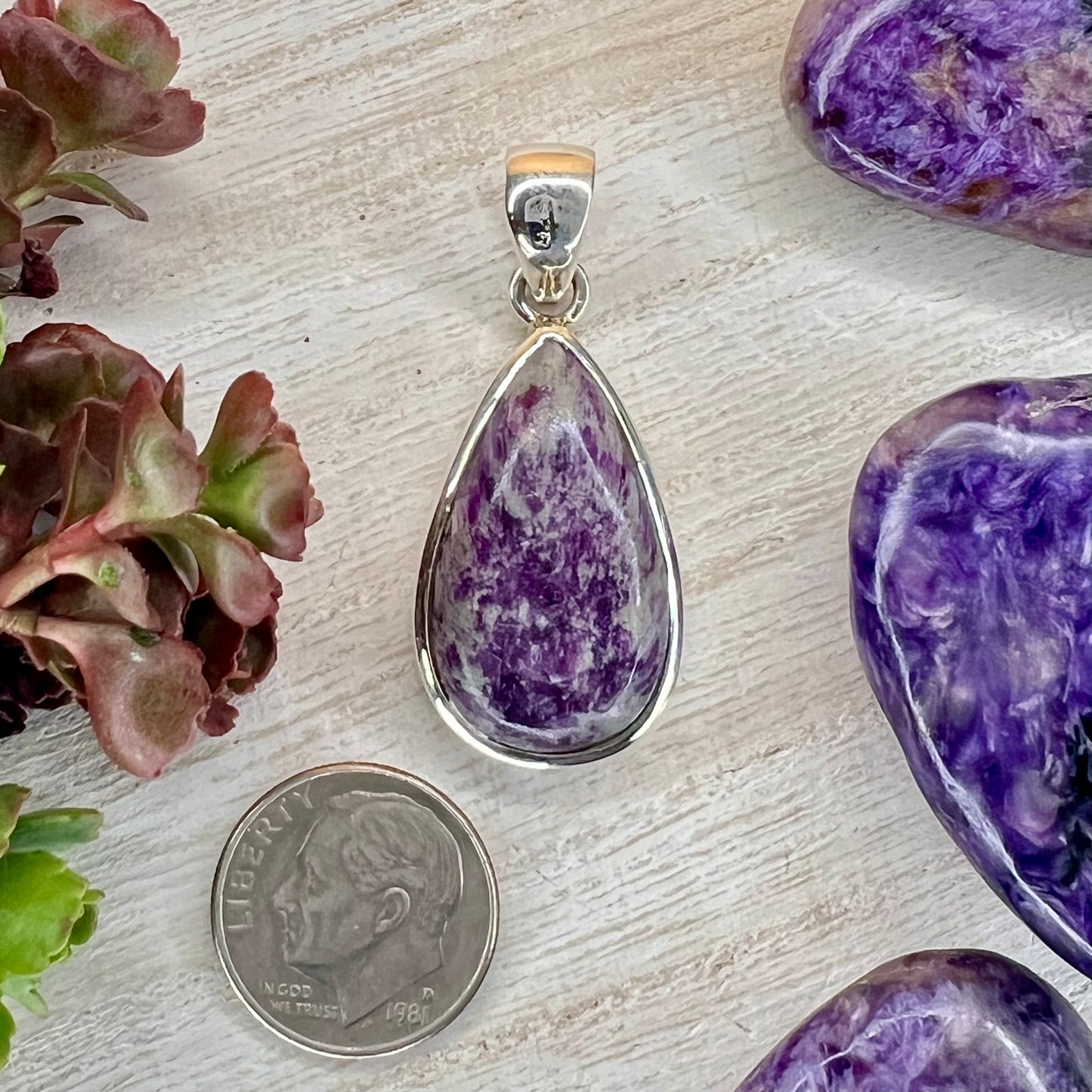 Charoite // Pendant