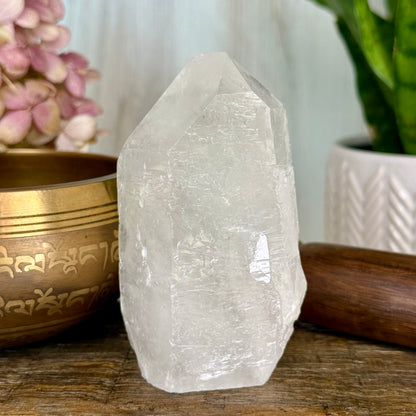 Quartz // Clear // Polished Point