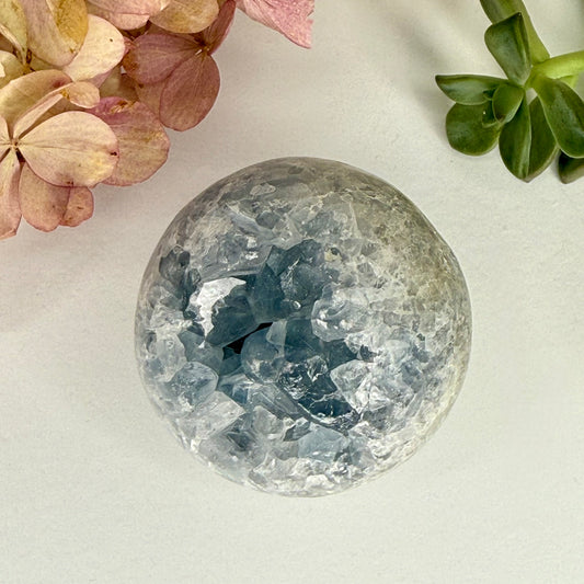 Celestite // Cluster // Sphere