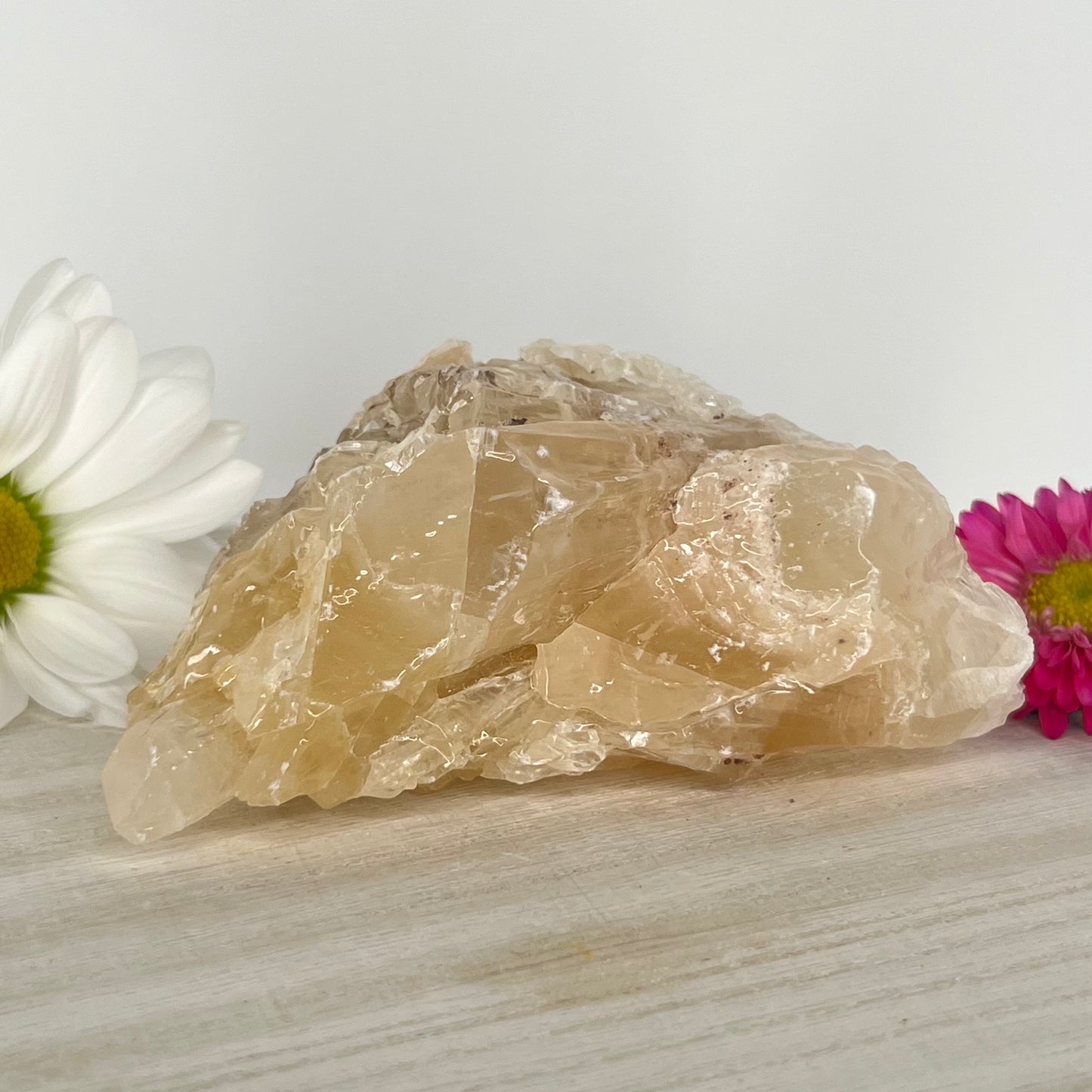 Calcite // Honey // Chunk