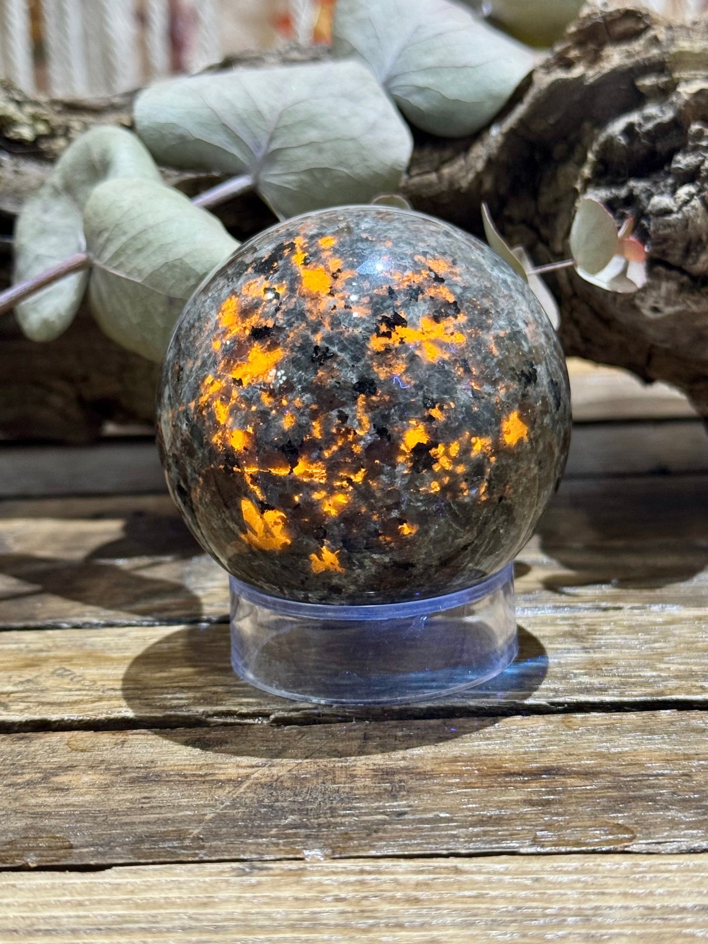 Yooperlite // Sphere